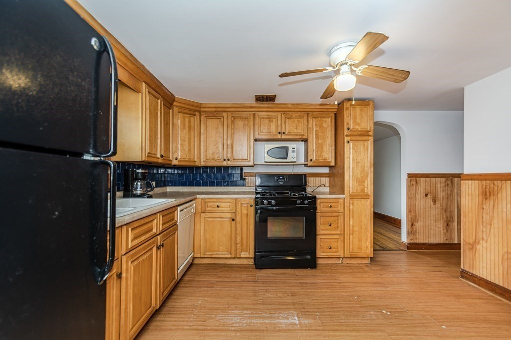 39 Kenwood Road Methuen, MA 01844 - Photo 5 of 26 Gallery Image 5
