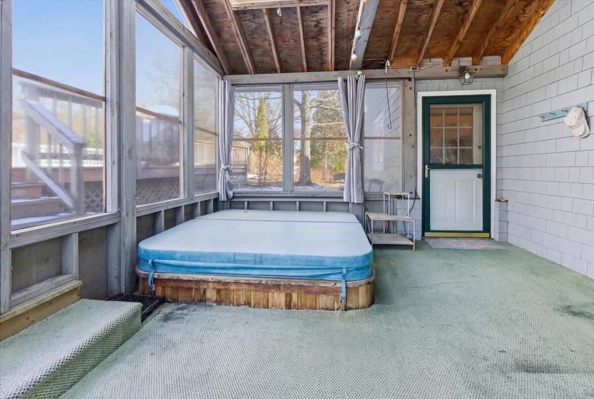 6 Stone Ridge Road Waterville, ME 04901 - Photo 34 of 93 Screened In Porch