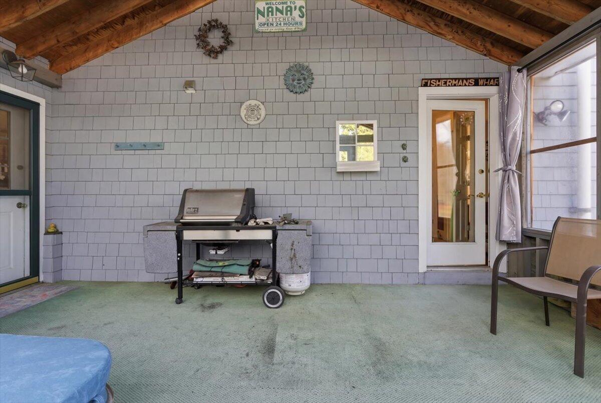 6 Stone Ridge Road Waterville, ME 04901 - Photo 36 of 93 Screened In Porch