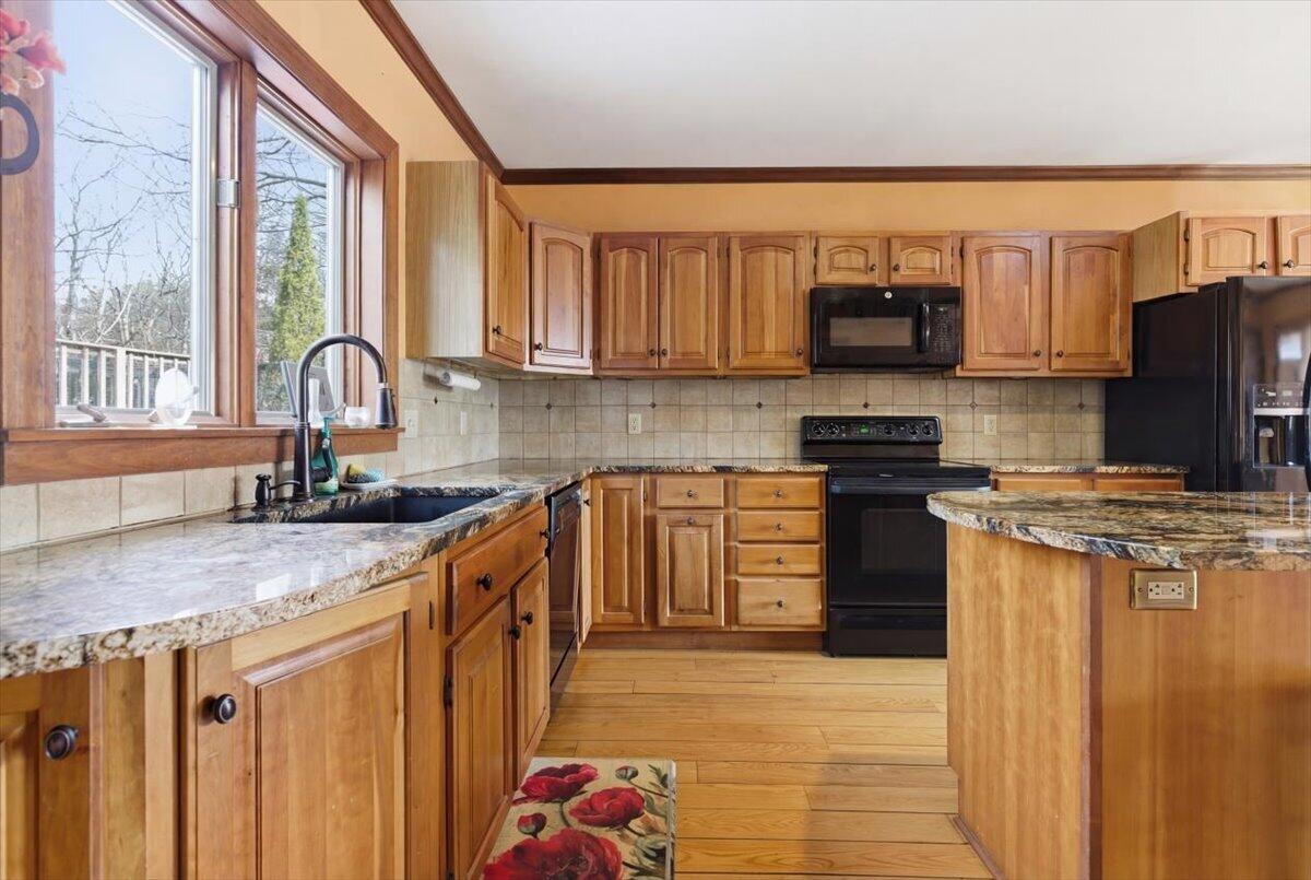 6 Stone Ridge Road Waterville, ME 04901 - Photo 10 of 93 Kitchen