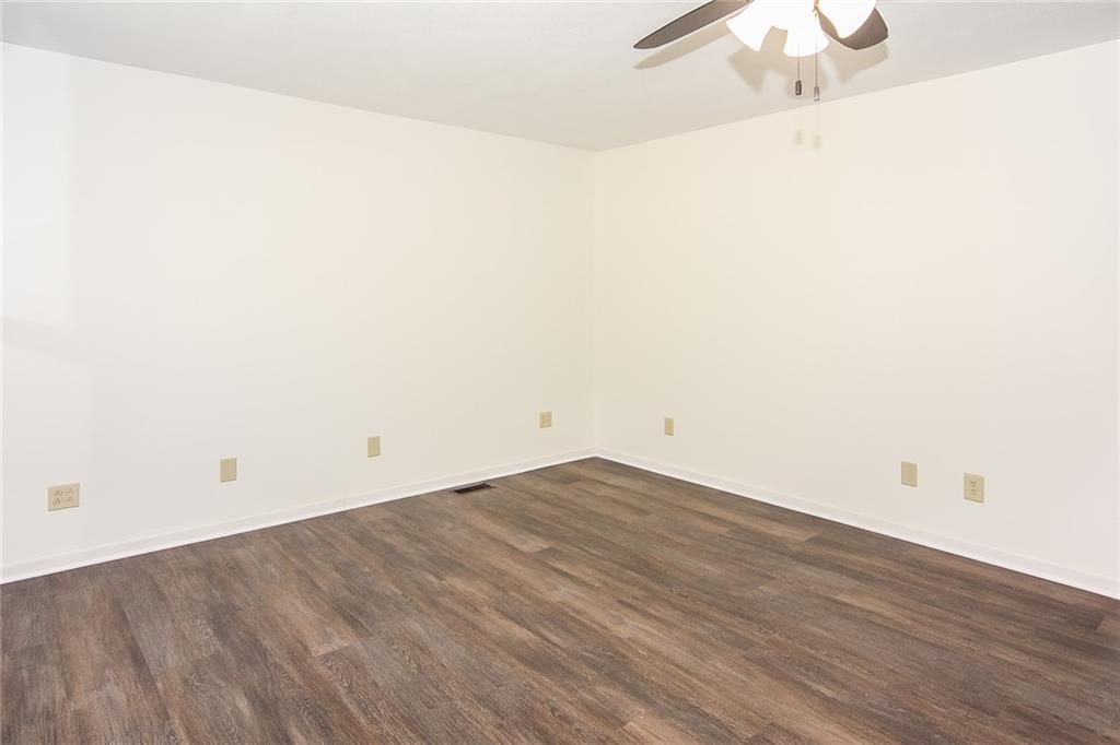 8602 South Peoga Road Trafalgar, IN 46181 - Photo 4 of 21
