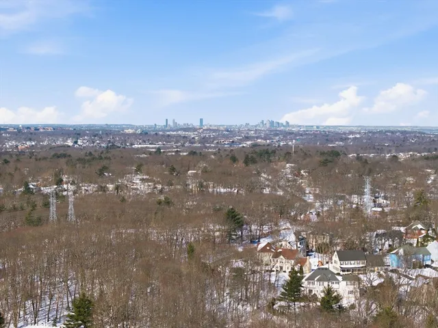 $469,900 | 55 Bradford Commons Lane, Unit 55, Braintree, MA 02184