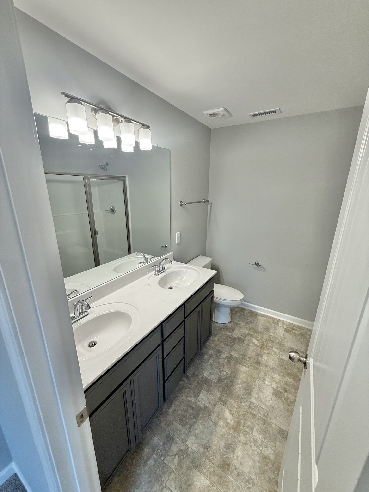 20 Stonehenge Lane Manchester, TN 37355 - Photo 7 of 11 a bathroom with a sink and mirror