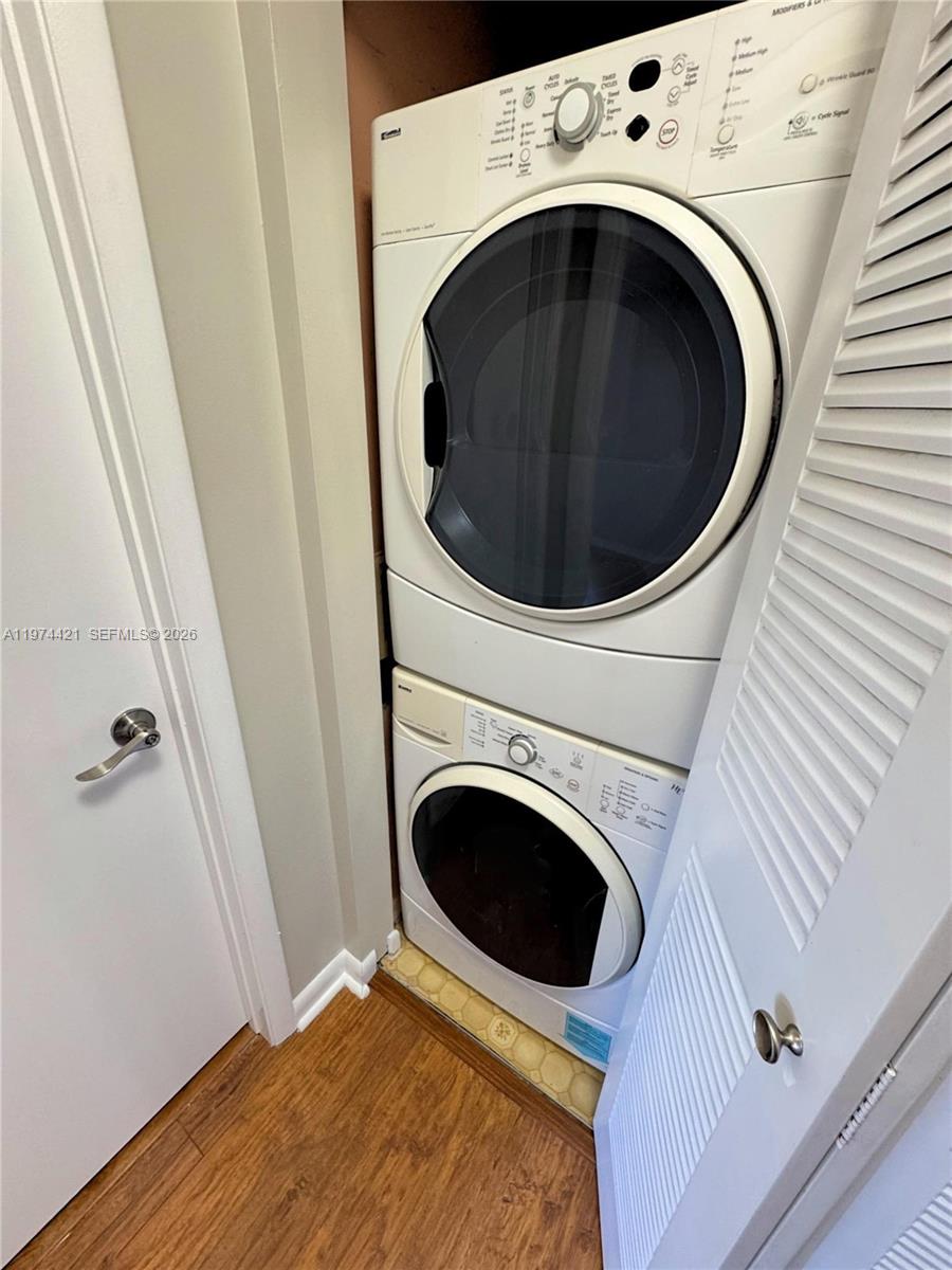 22278 Misty Woods Way Boca Raton, FL 33428 - Photo 12 of 20 a utility room with dryer and washer