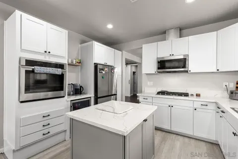 $995,000 | 1887 Eagle Rock Drive, San Marcos, CA 92069