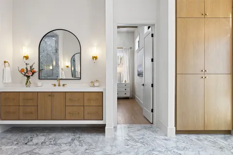 $3,295,000 | 5608 Shady Oak Court, Austin, TX 78756