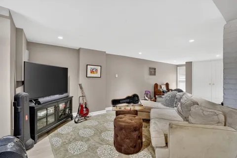 $1,460,000 | 1233 E Street Southeast, Washington, DC 20003