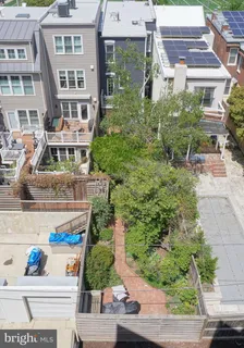 $1,460,000 | 1233 E Street Southeast, Washington, DC 20003