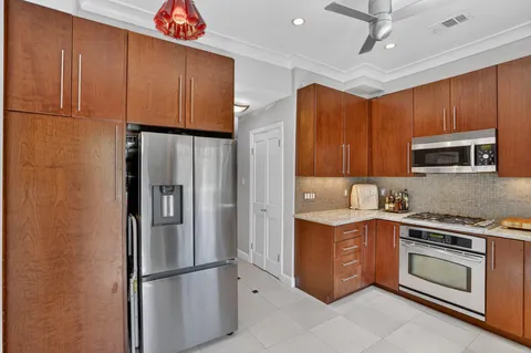$1,460,000 | 1233 E Street Southeast, Washington, DC 20003