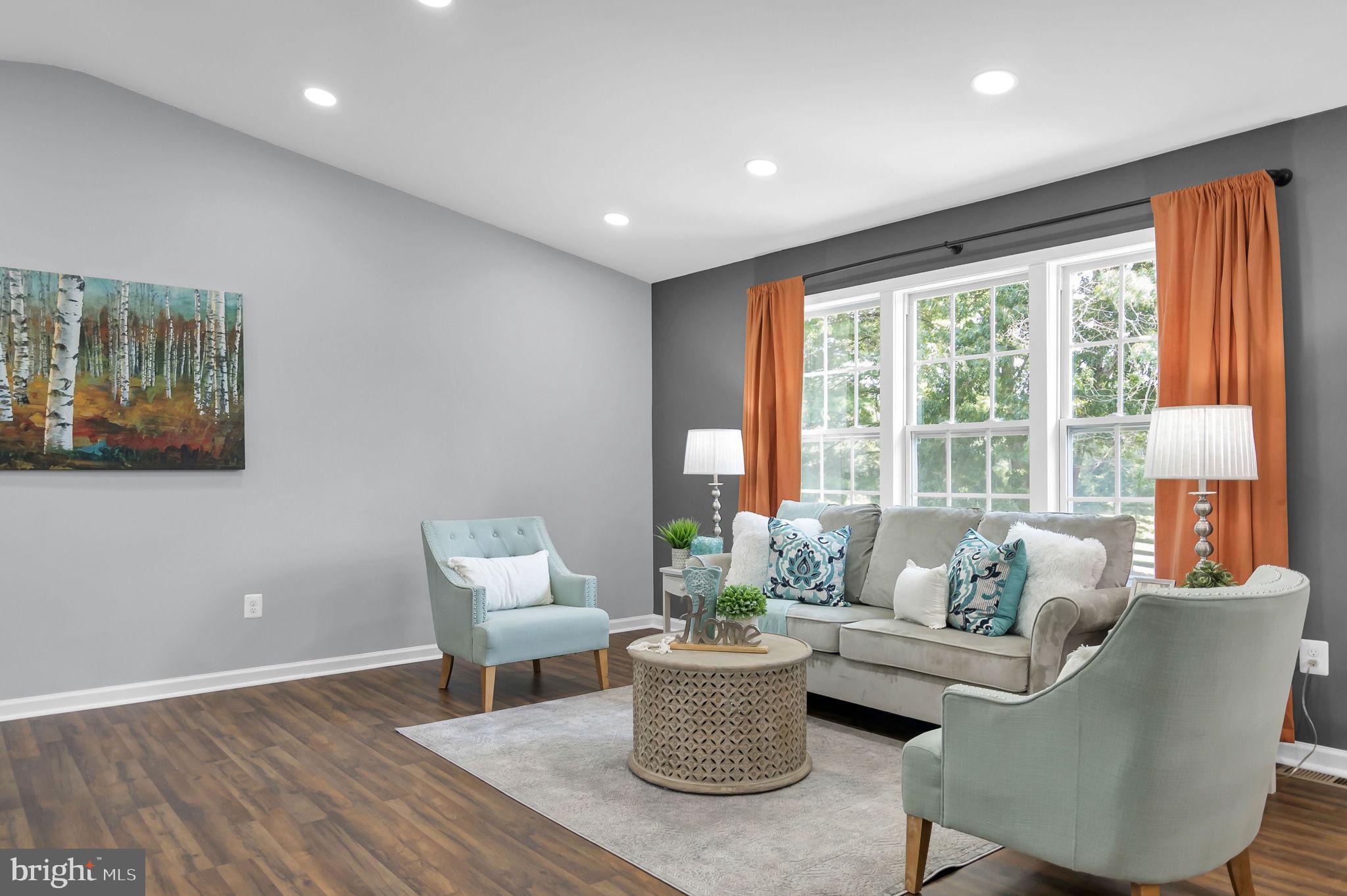 7612 Leeds Manor Road Marshall, VA 20115 - Photo 10 of 46 Look at All This Natural Light!