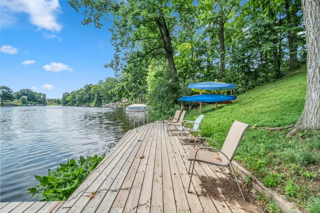 $464,900 | 10911 Woodbrook Drive, Cement City, MI 49233