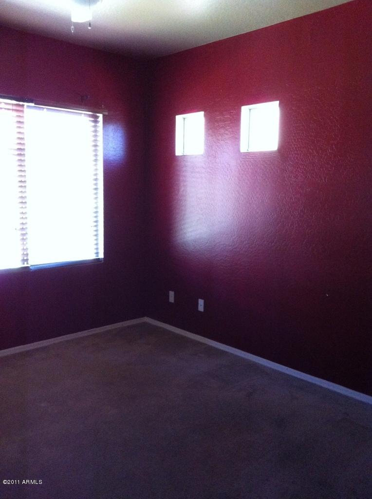 955 East Knox Road, Unit 246 Chandler, AZ 85225 - Photo 21 of 27 Joys Home Pics 183