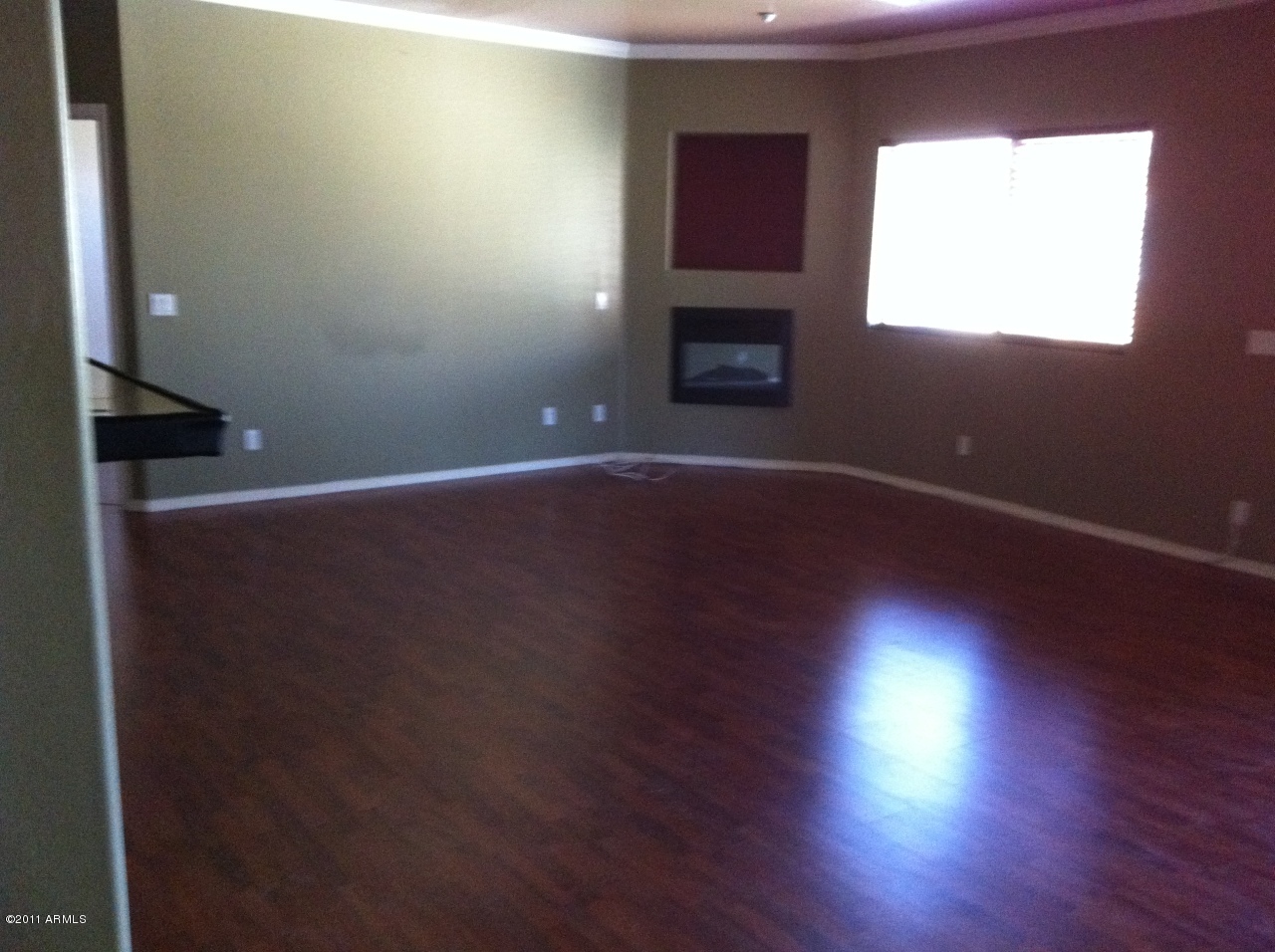 955 East Knox Road, Unit 246 Chandler, AZ 85225 - Photo 26 of 27 Great room 3