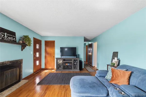 $244,000 | 4175 Lockport Road, Cambria, NY 14094