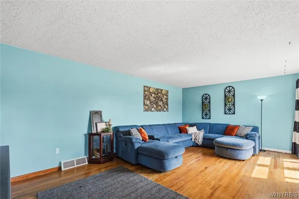 $244,000 | 4175 Lockport Road, Cambria, NY 14094