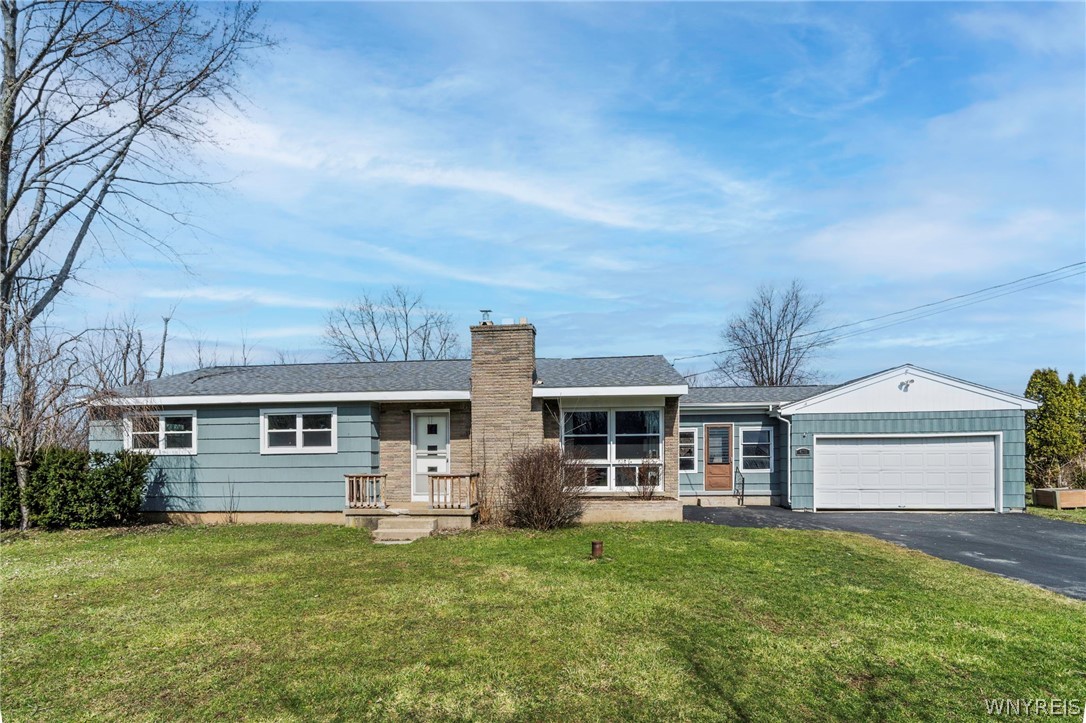 4175 Lockport Road Cambria, NY 14094 - Photo 3 of 48