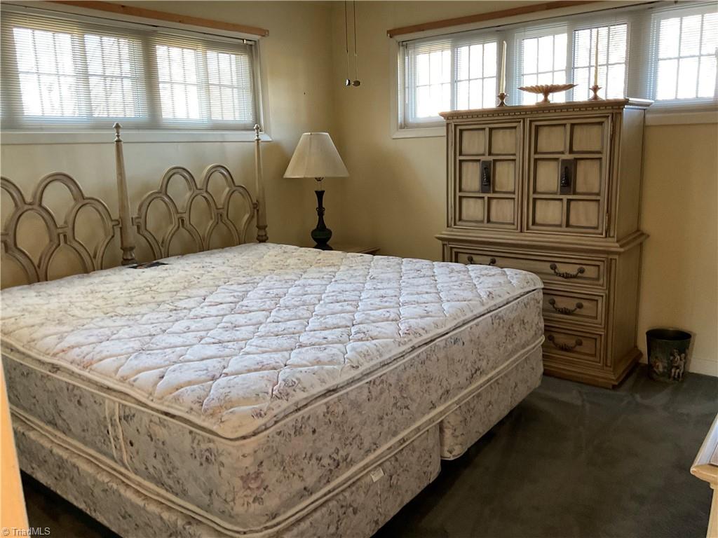 623 Lakeview Drive Thomasville, NC 27360 - Photo 29 of 33