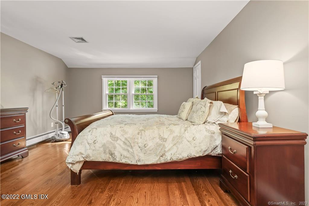 50 Falmouth Road Stamford, CT 06903 - Photo 16 of 40 16