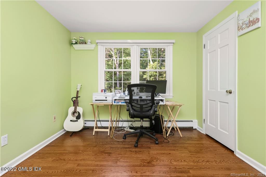 50 Falmouth Road Stamford, CT 06903 - Photo 21 of 40 21