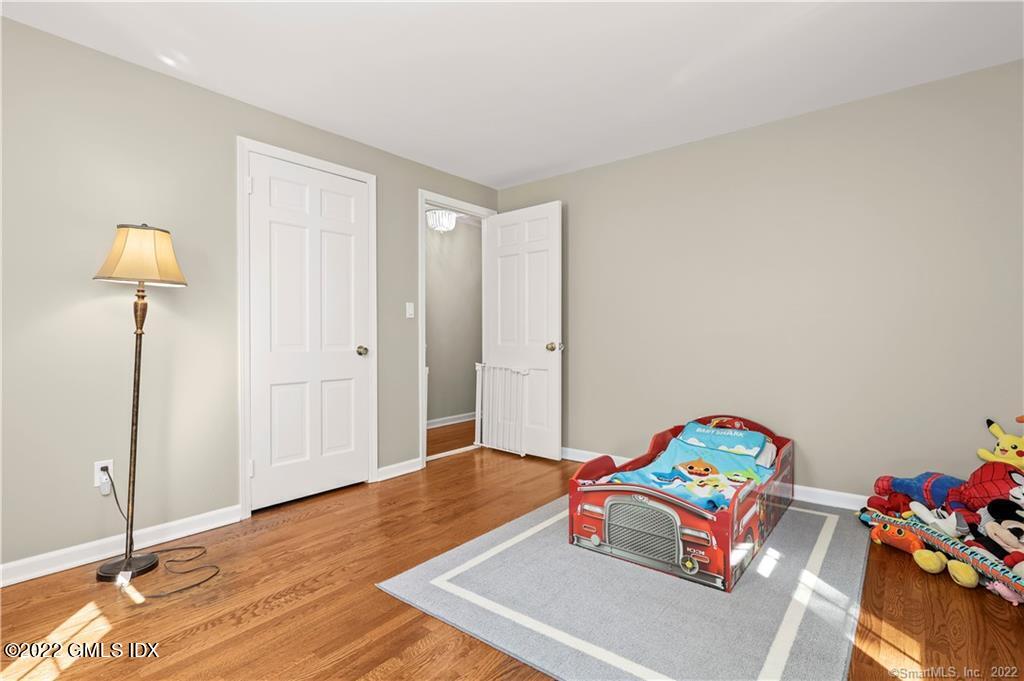 50 Falmouth Road Stamford, CT 06903 - Photo 25 of 40 25