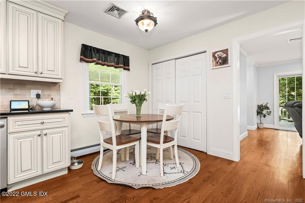 50 Falmouth Road Stamford, CT 06903 - Photo 8 of 40 8
