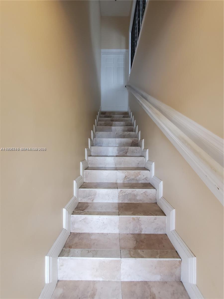 7841 Southwest 152nd Avenue, Unit 4 Miami, FL 33193 - Photo 3 of 22