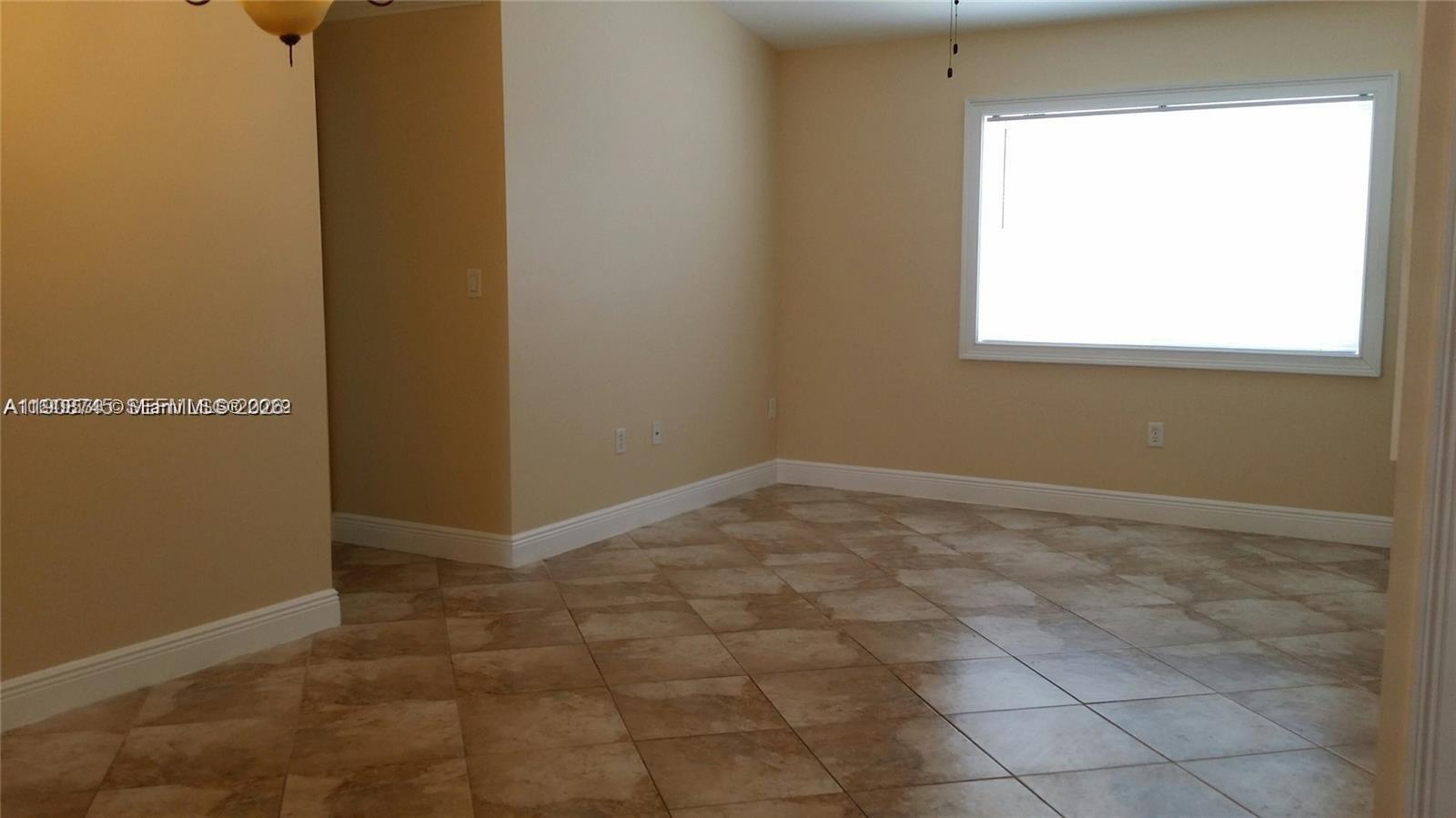 7841 Southwest 152nd Avenue, Unit 4 Miami, FL 33193 - Photo 4 of 22