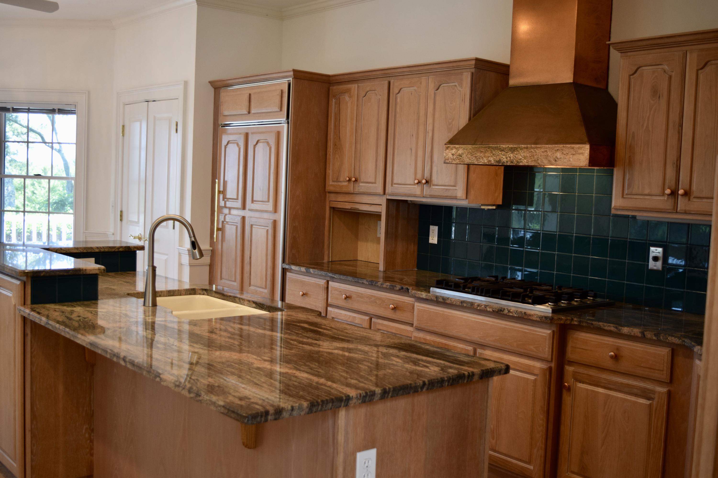 274 Cairn Ridge Road East Falmouth, MA 02536 - Photo 23 of 39 Kitchen
