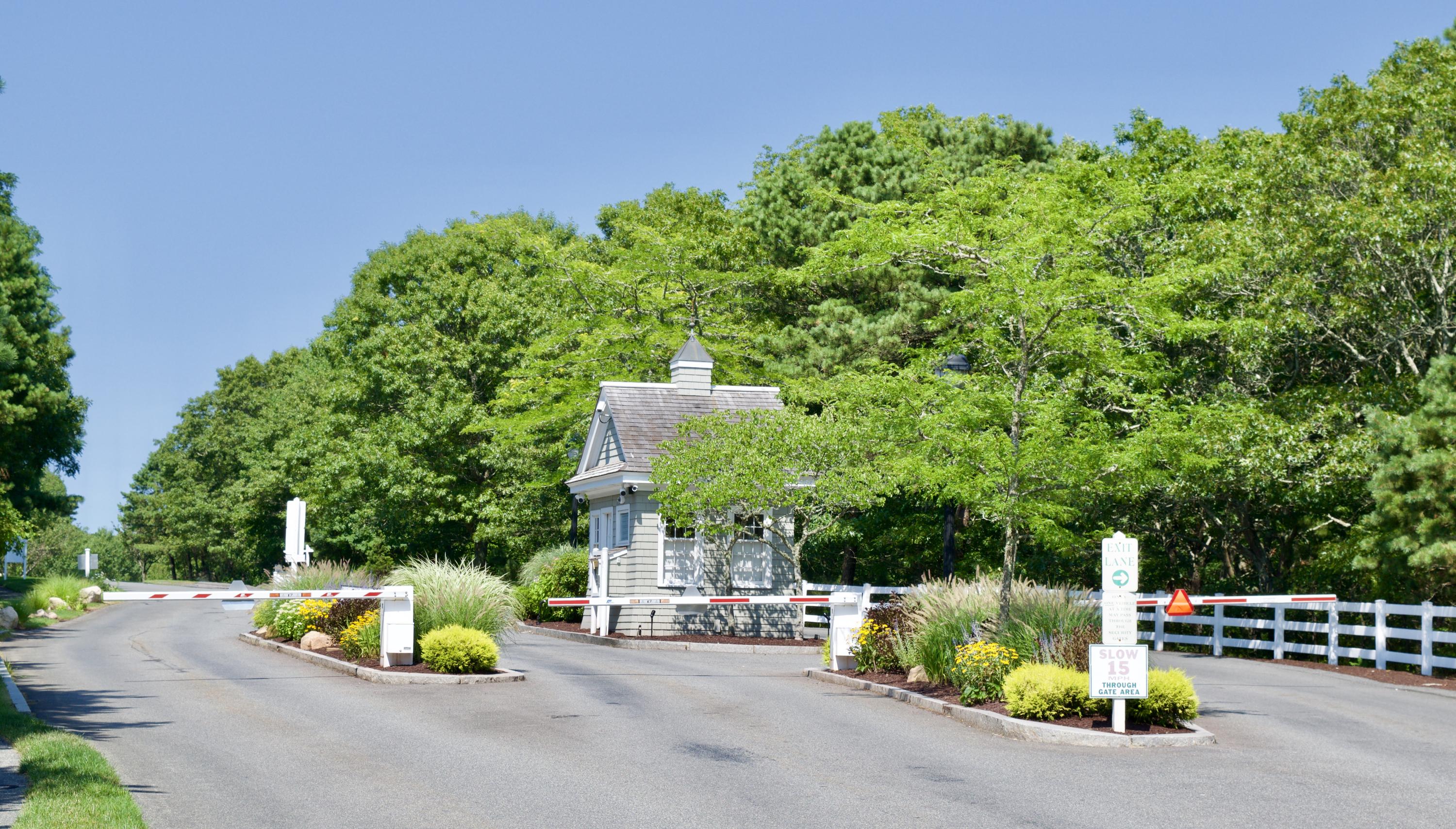 274 Cairn Ridge Road East Falmouth, MA 02536 - Photo 39 of 39 Residents Gatehouse
