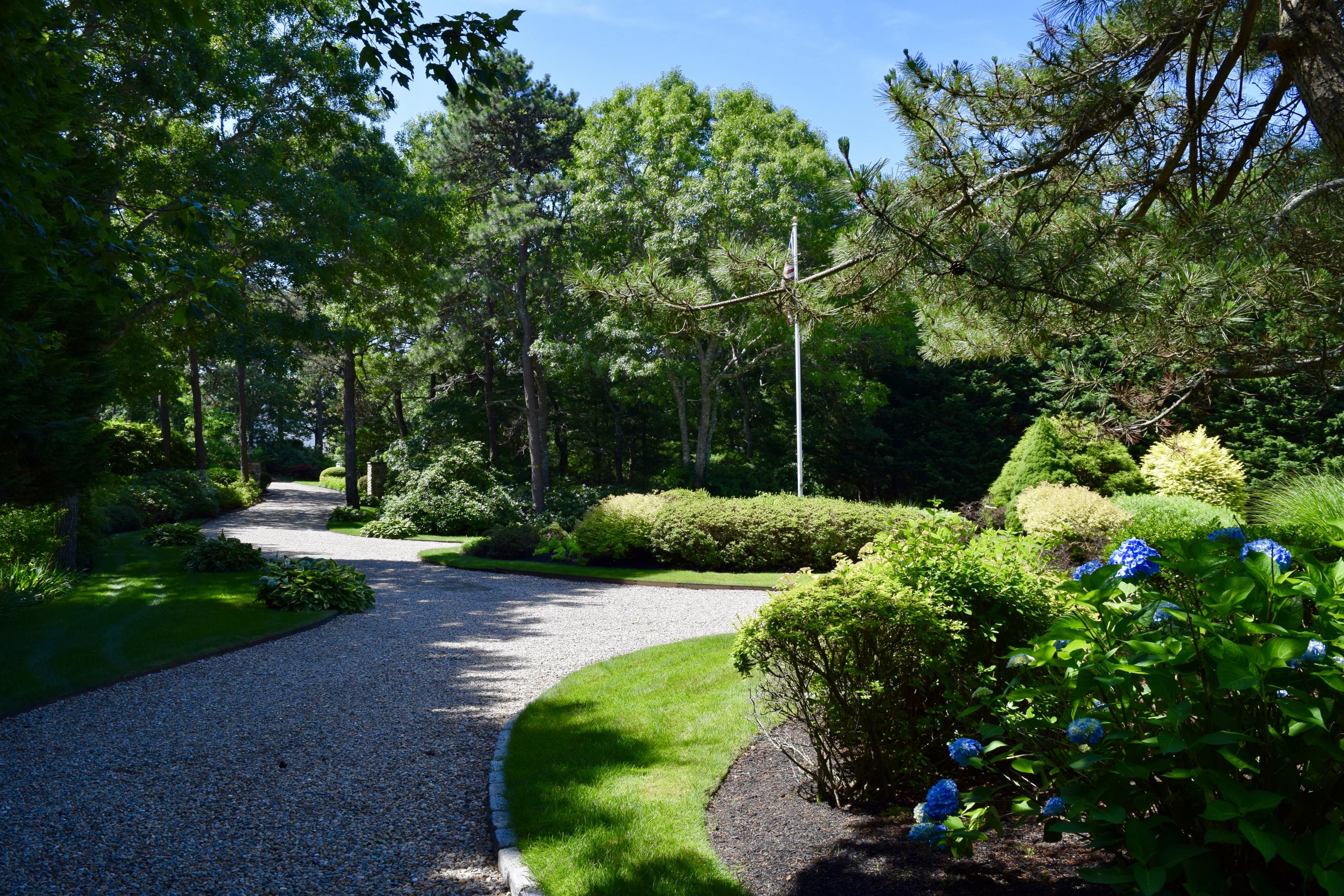 274 Cairn Ridge Road East Falmouth, MA 02536 - Photo 7 of 39 Entry Drive
