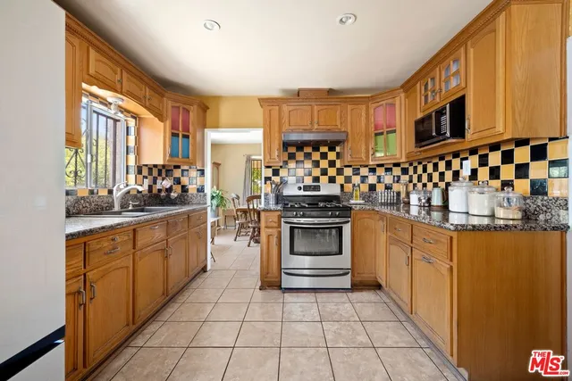 $810,000 | 231 South Avenue 58, Los Angeles, CA 90042