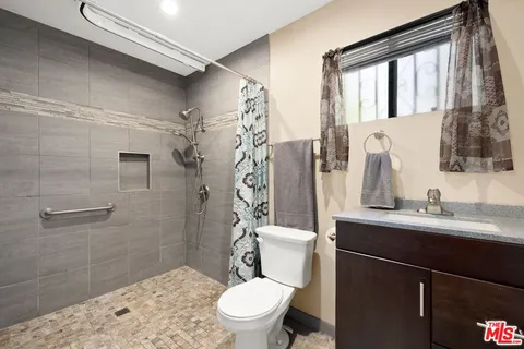 $810,000 | 231 South Avenue 58, Los Angeles, CA 90042