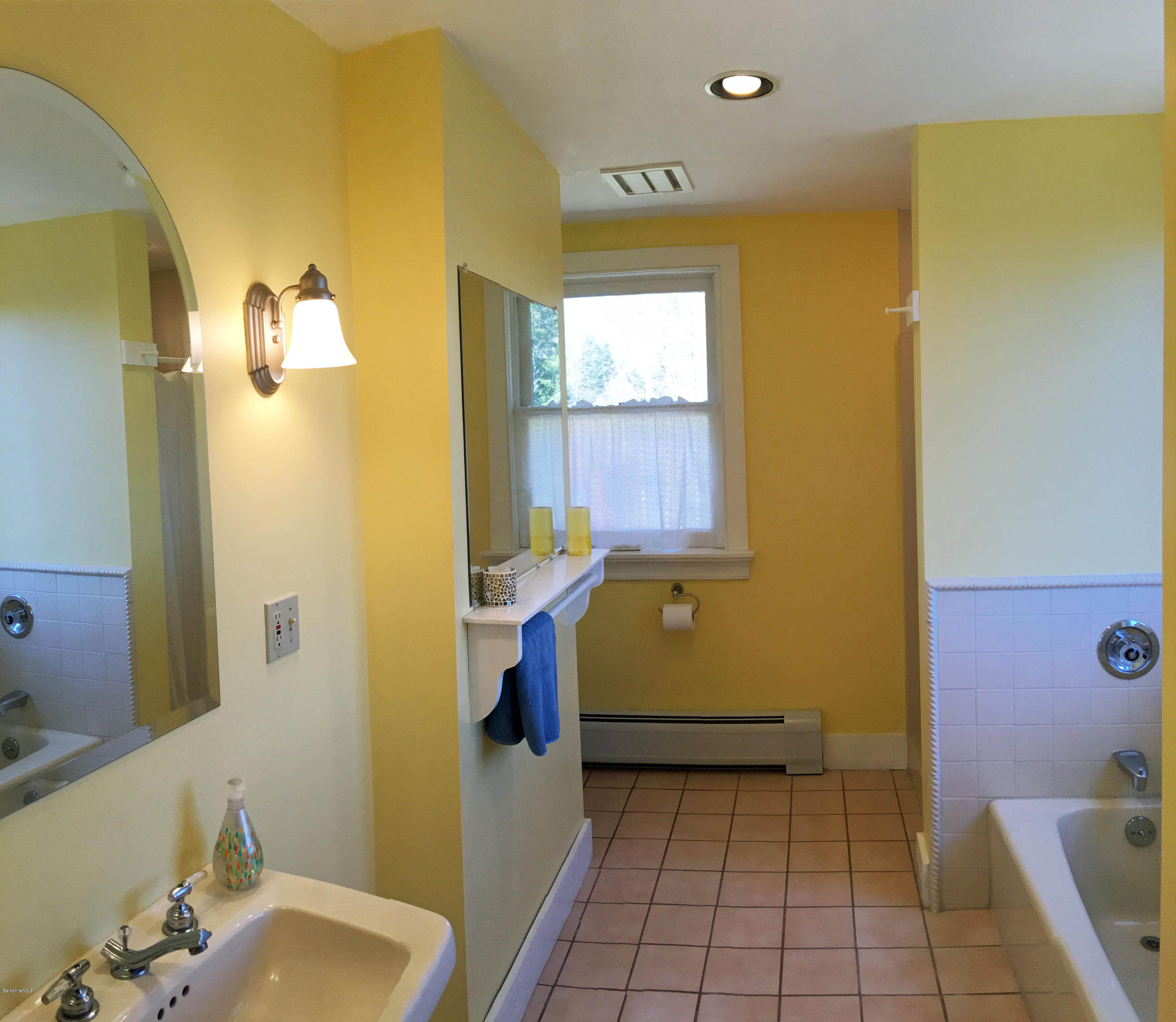 171 Schultz Road Washington, MA 01223 - Photo 21 of 27 a bathroom with a sink a toilet and shower
