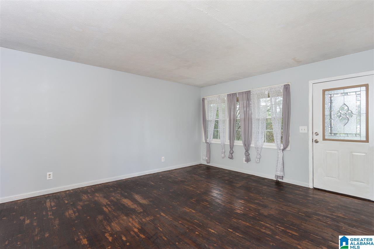 336 45th Street West Anniston, AL 36206 - Photo 6 of 32