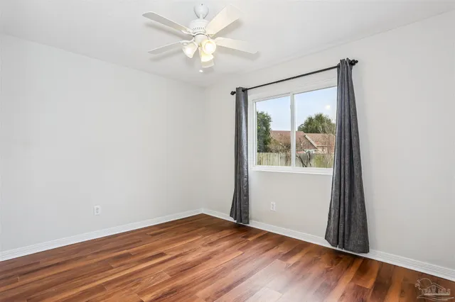 $415,000 | 994 Great Oaks Drive, Gulf Breeze, FL 32563