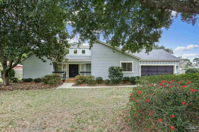 $415,000 | 994 Great Oaks Drive, Gulf Breeze, FL 32563