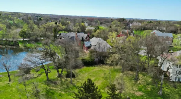 $500,000 | 57 Hillburn Lane, North Barrington, IL 60010