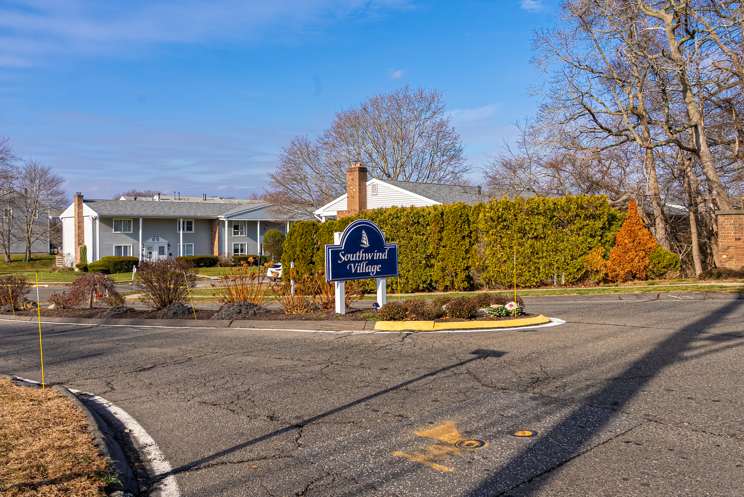 83 Carriage Drive, Unit 83 Milford, CT 06460 - Photo 31 of 33 a backyard view of a house
