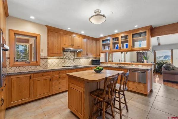 $1,200,000 | 400 Oakcrest Drive, Durango, CO 81301