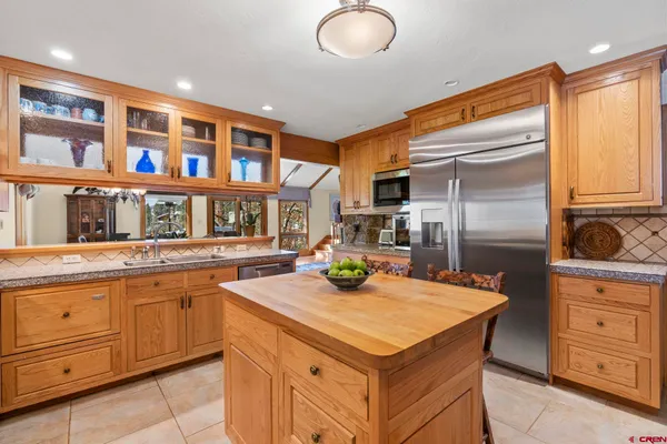 $1,200,000 | 400 Oakcrest Drive, Durango, CO 81301