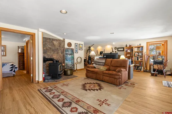 $1,200,000 | 400 Oakcrest Drive, Durango, CO 81301