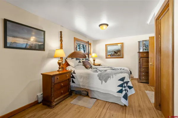 $1,200,000 | 400 Oakcrest Drive, Durango, CO 81301