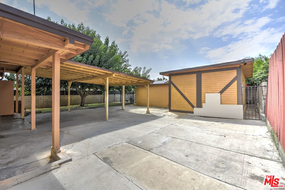 3954 Tomlinson Avenue Riverside, CA 92503 - Photo 12 of 15 Gallery Image 12