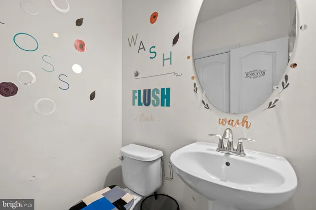 a bedroom with a bed and a walk in closet