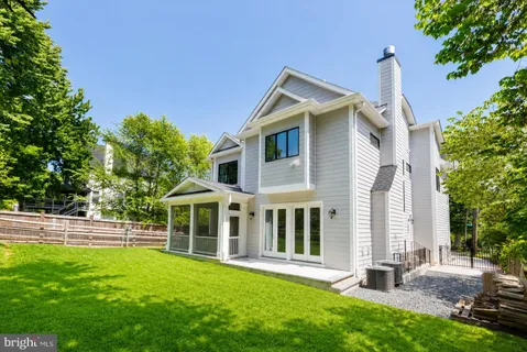 $1,600,000 | 8018 Takoma Avenue, Silver Spring, MD 20910