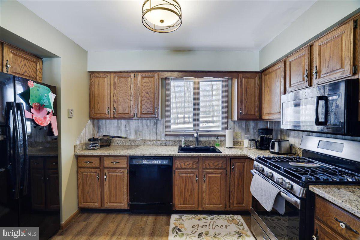 157 Selig Road Pocono Lake, PA 18347 - Photo 11 of 74