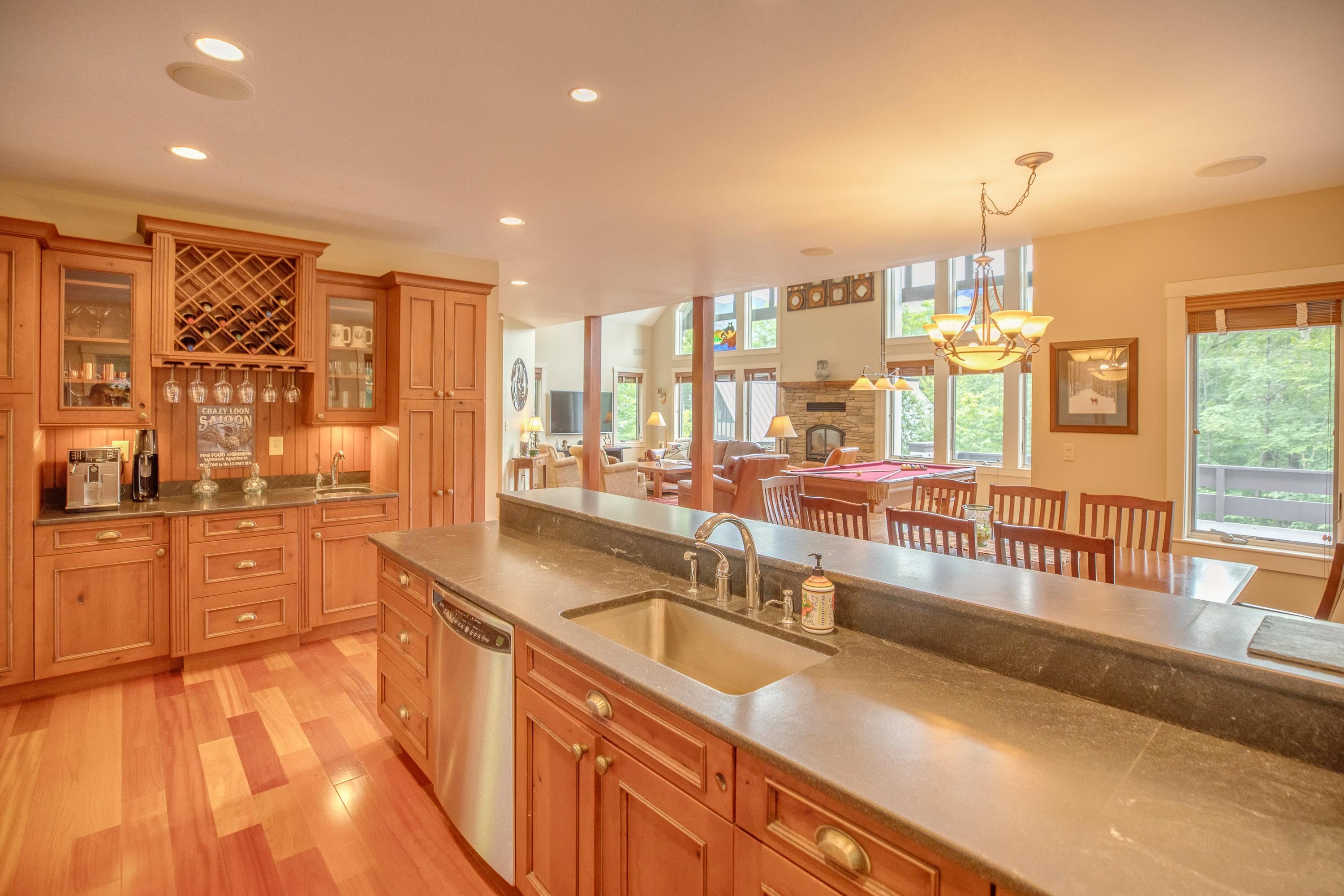 62 Flume Road Lincoln, NH 03251 - Photo 6 of 38 Gallery Image 6