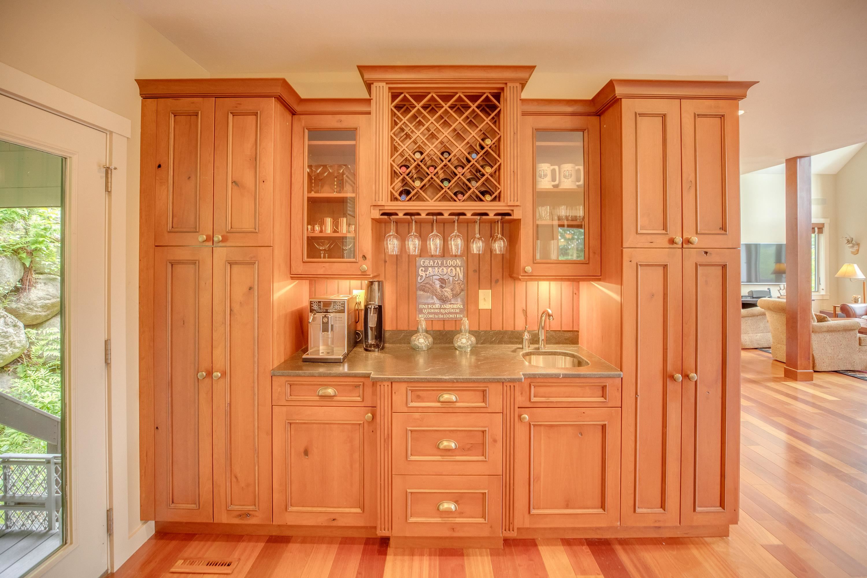 62 Flume Road Lincoln, NH 03251 - Photo 7 of 38 Gallery Image 7