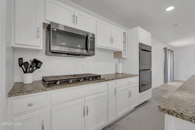 $349,990 | 3204 Zion Lane, El Paso, TX 79904