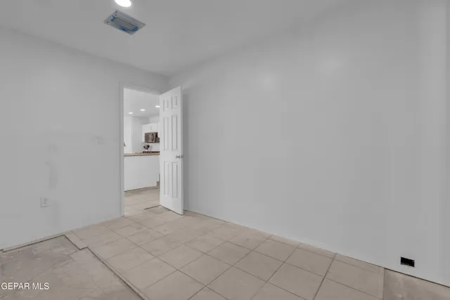 $349,990 | 3204 Zion Lane, El Paso, TX 79904